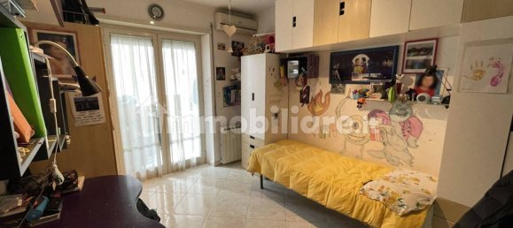 Apartamento de 3 dormitorios en Rome, Italy No. 255646 4