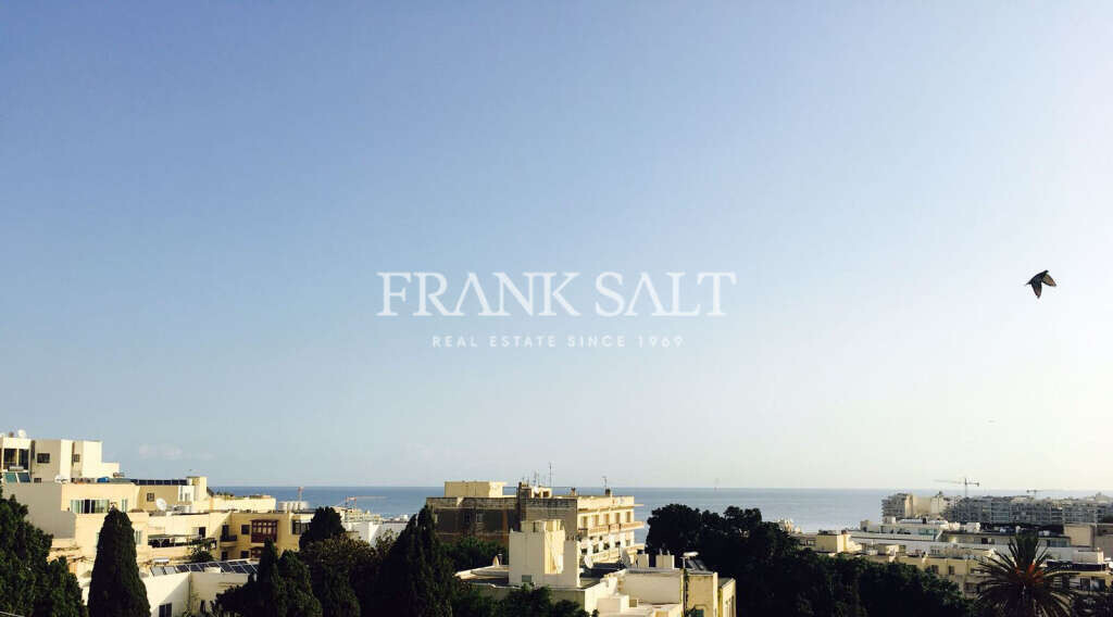 Квартира с 2 спальнями в Сент-Джулианс, Мальта № 6682