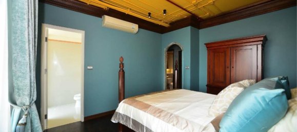 3 bedrooms Condo in Bangkok, Thailand No. 574 12