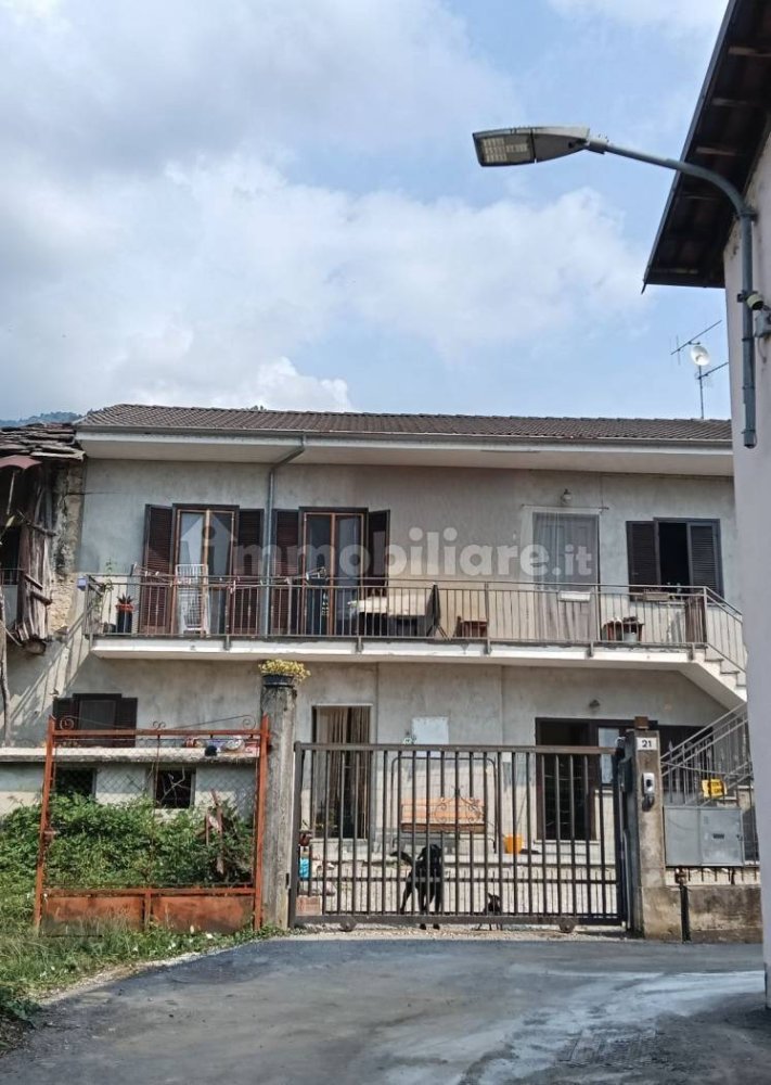 2 bedrooms Villa in Rifreddo, Italy No. 297490