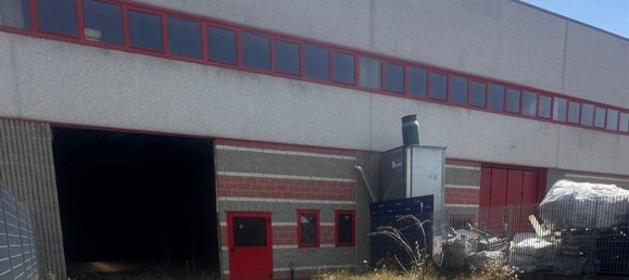 Склад 750м² в Аббиатеграссо, Италия № 358053 10