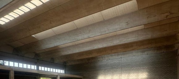 Склад 750м² в Аббиатеграссо, Италия № 358053 2