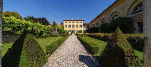 15 bedrooms Villa in Illasi, Italy No. 283761 16