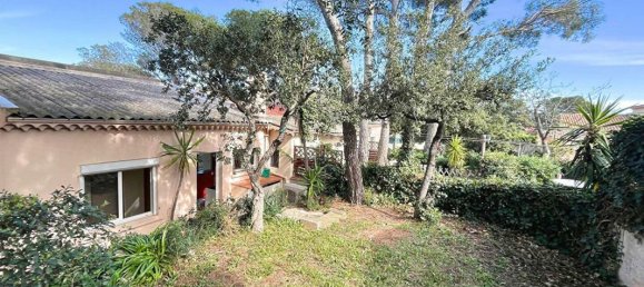 6 bedrooms Villa in Saint-Raphael, France No. 345984 13