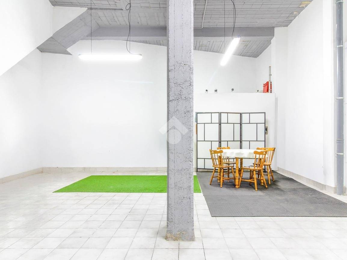 Гараж 107м² в Кьети, Италия № 77919