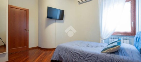 4 rooms Apartment in Rome, Italy No. 167698 39