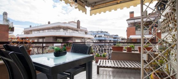 4 rooms Apartment in Rome, Italy No. 167698 20