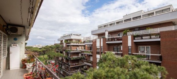 4 rooms Apartment in Rome, Italy No. 167698 25