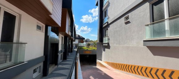 Apartment 2+1 in Istanbul, Turkey No. 24549 4