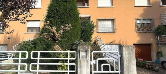 5 rooms House in Rolo, Italy No. 59562 29