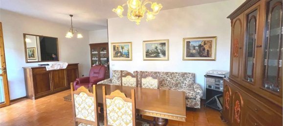 5 rooms House in Rolo, Italy No. 59562 8