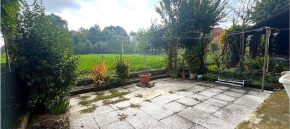 5 rooms House in Rolo, Italy No. 59562 24