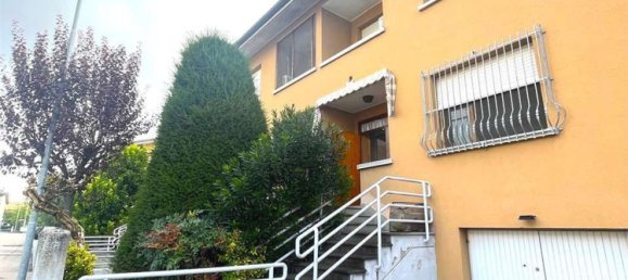 5 rooms House in Rolo, Italy No. 59562 3