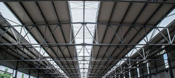 220m² Warehouse in Lucca, Italy No. 135109 3