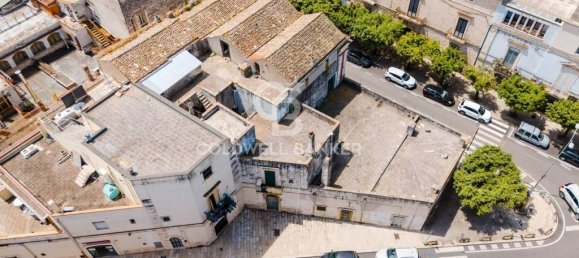 5-Zimmer Gebäude in Casamassima, Italy, Nr. 313177 4