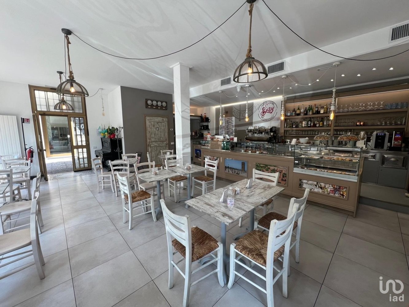 Коммерческая недвижимость 180м² в Арсаго Сеприо, Италия № 290958