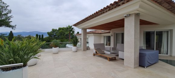 5 bedrooms Villa in Mougins, France No. 334631 7