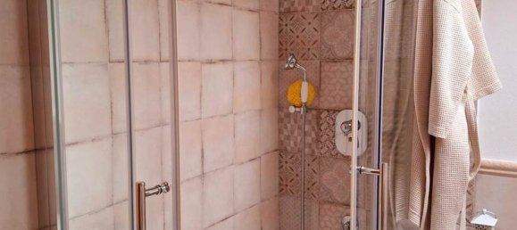 2 Schlafzimmer Wohnung in Abbadia San Salvatore, Italy, Nr. 141148 16