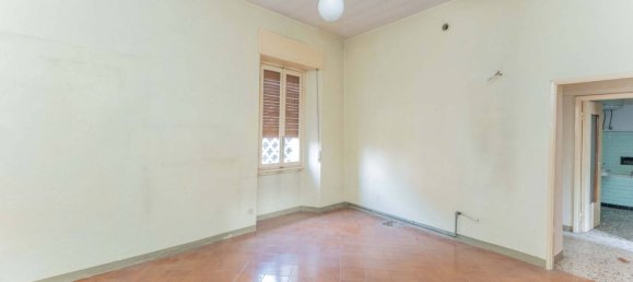 Casa de 8 divisões em Somma Lombardo, Italy N.º 380079 3