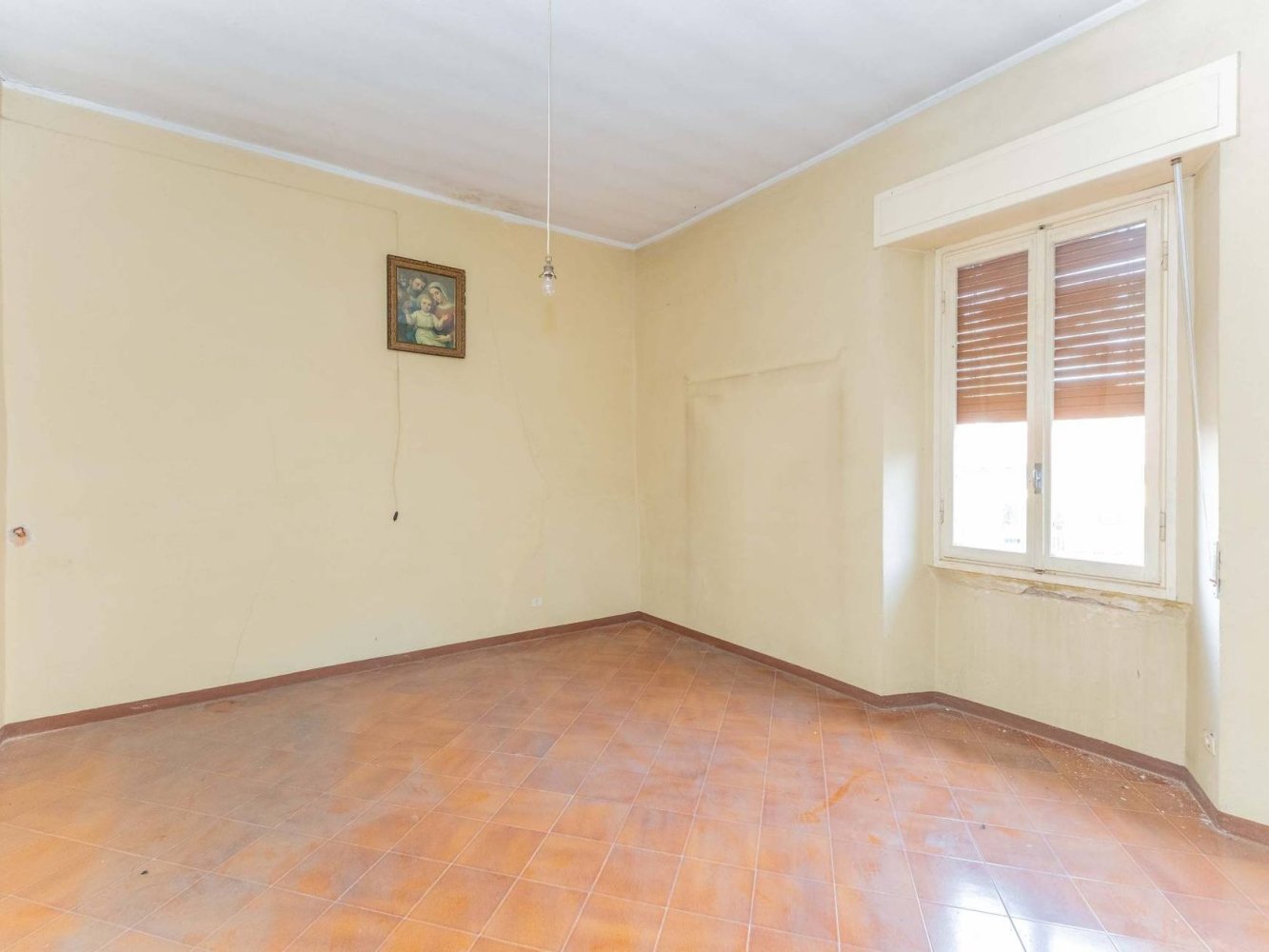 Casa de 8 divisões em Somma Lombardo, Italy N.º 380079