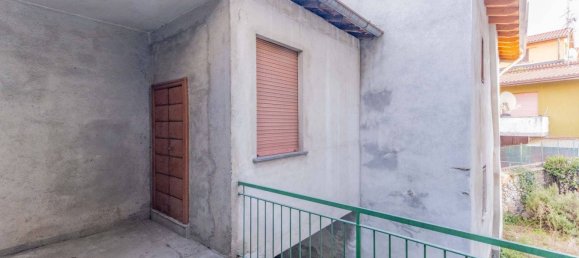 Casa de 8 divisões em Somma Lombardo, Italy N.º 380079 13