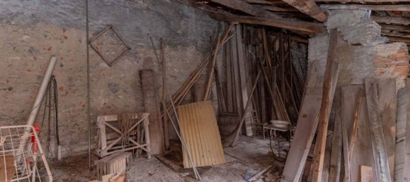 Casa de 8 divisões em Somma Lombardo, Italy N.º 380079 7