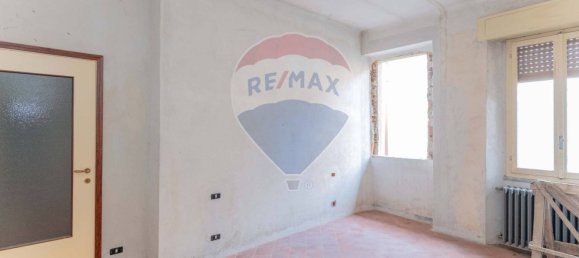 Casa de 8 divisões em Somma Lombardo, Italy N.º 380079 39