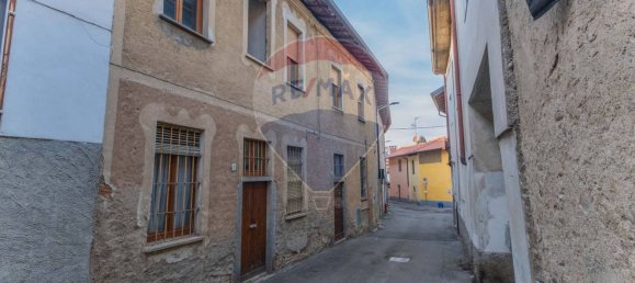 Casa de 8 divisões em Somma Lombardo, Italy N.º 380079 17