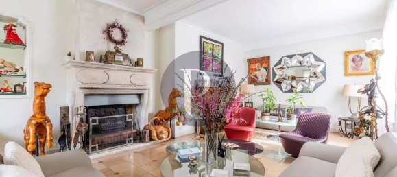 5 bedrooms House in Sceaux, France No. 171197 10