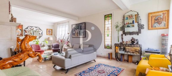 5 bedrooms House in Sceaux, France No. 171197 9