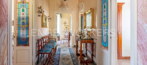 3 bedrooms Villa in Ternate, Italy No. 65399 3