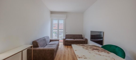 3 rooms Apartment in Viareggio, Italy No. 288227 2