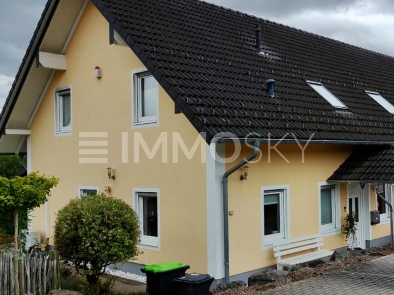 5 rooms House in Oberbergischer, Germany No. 291419