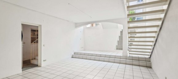 Edificio en Stuttgart, Germany 268 m² No. 99053 13