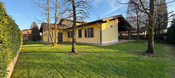 5-Zimmer Villa in Campagnola Cremasca, Italy, Nr. 142438 3