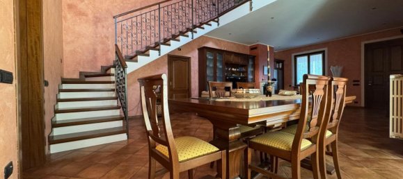 5-Zimmer Villa in Campagnola Cremasca, Italy, Nr. 142438 22