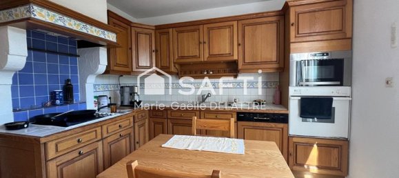 3 bedrooms House in Villeneuve-d'Ascq, France No. 59451 5