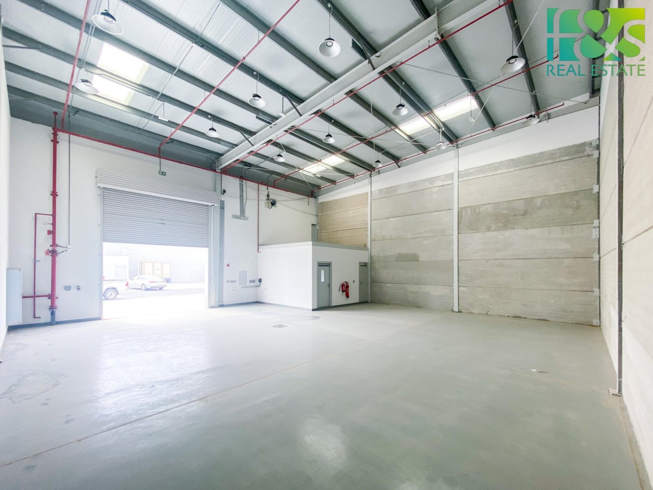 400m² Warehouse in RAK FTZ, UAE No. 26215