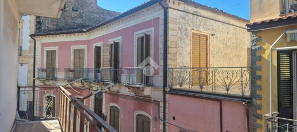 4 chambres Maison à Piedimonte Etneo, Italy No. 360979 25