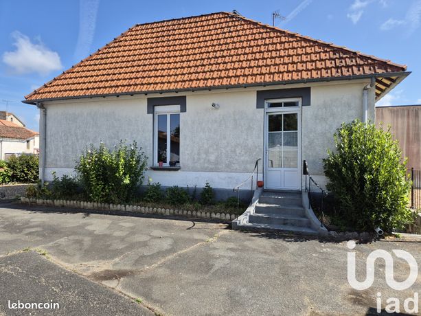 4 غرف نوم تاون هاوس في Deux-Sevres, France رقم 314126