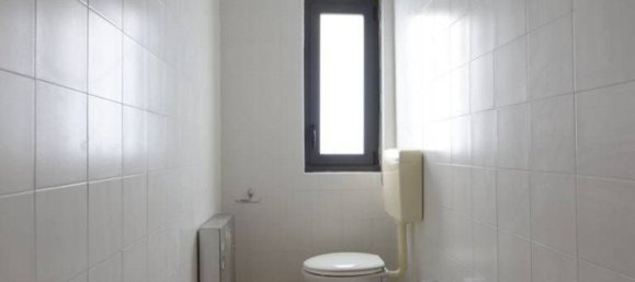 137m² Office in Sassari, Italy No. 209332 10