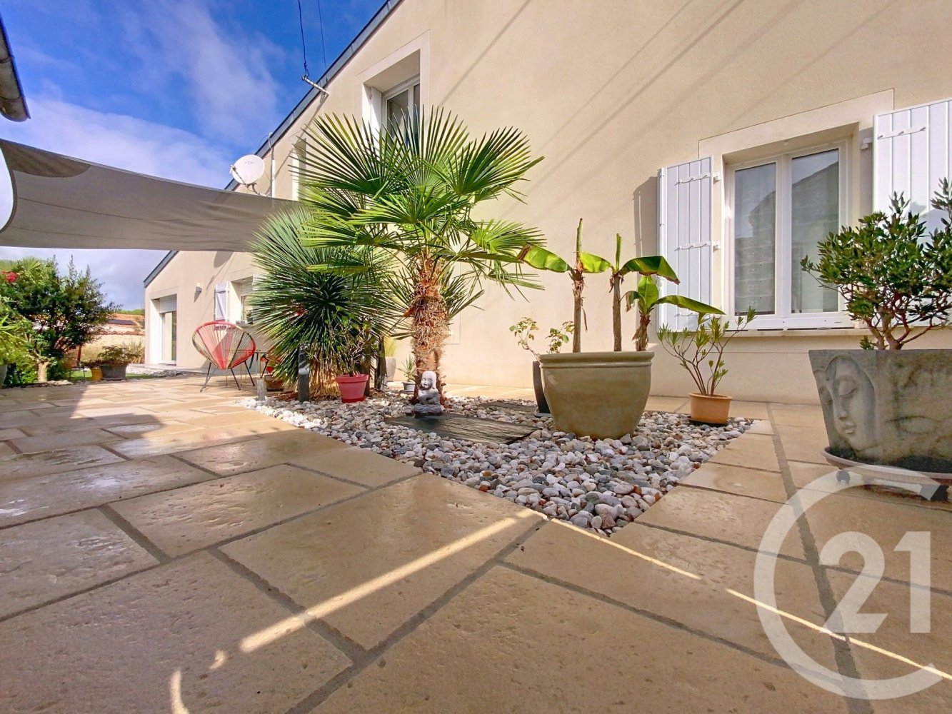 3 bedrooms Townhouse in Vergeroux, France No. 338771