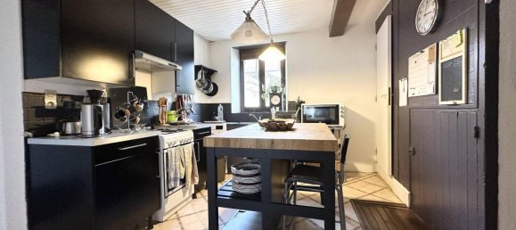 6 rooms House in Marchais, France No. 74099 15