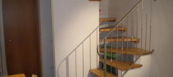 2 bedrooms House in Santa Maria a Monte, Italy No. 253345 5