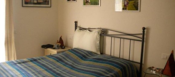 2 bedrooms House in Santa Maria a Monte, Italy No. 253345 3