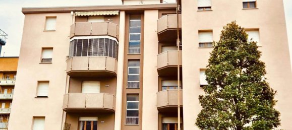 3-salle Appartement à Carpi, Italy No. 221370 35