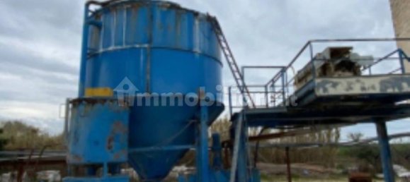 Здание с 1 комнатой в Поджо Империале, Италия № 310212 4