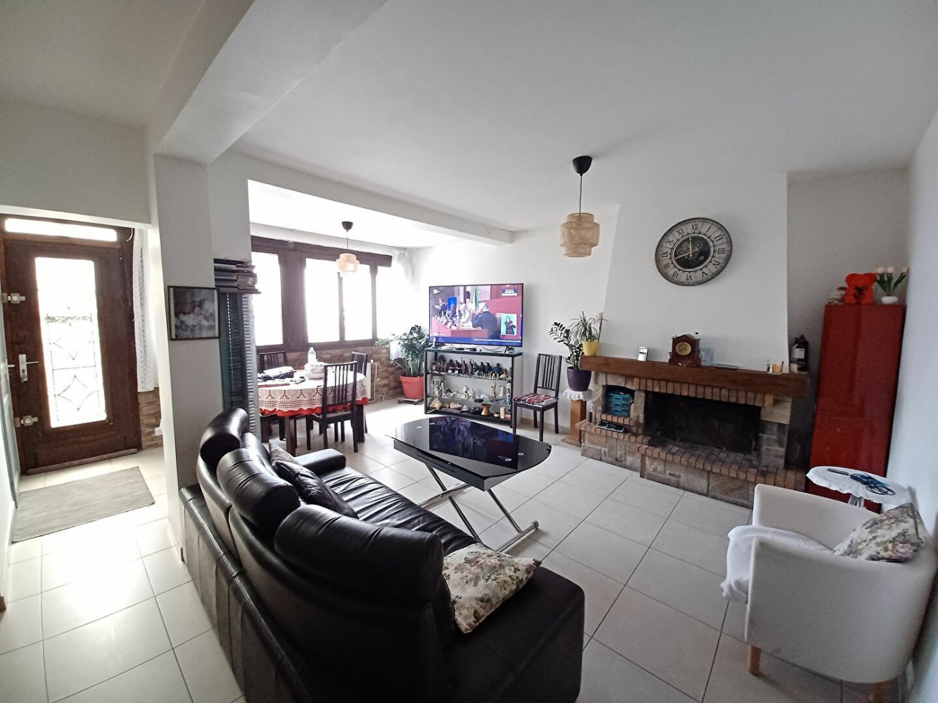 3 bedrooms House in Ivry-sur-Seine, France No. 121443