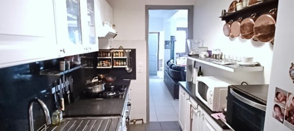 3 bedrooms House in Ivry-sur-Seine, France No. 121443 5