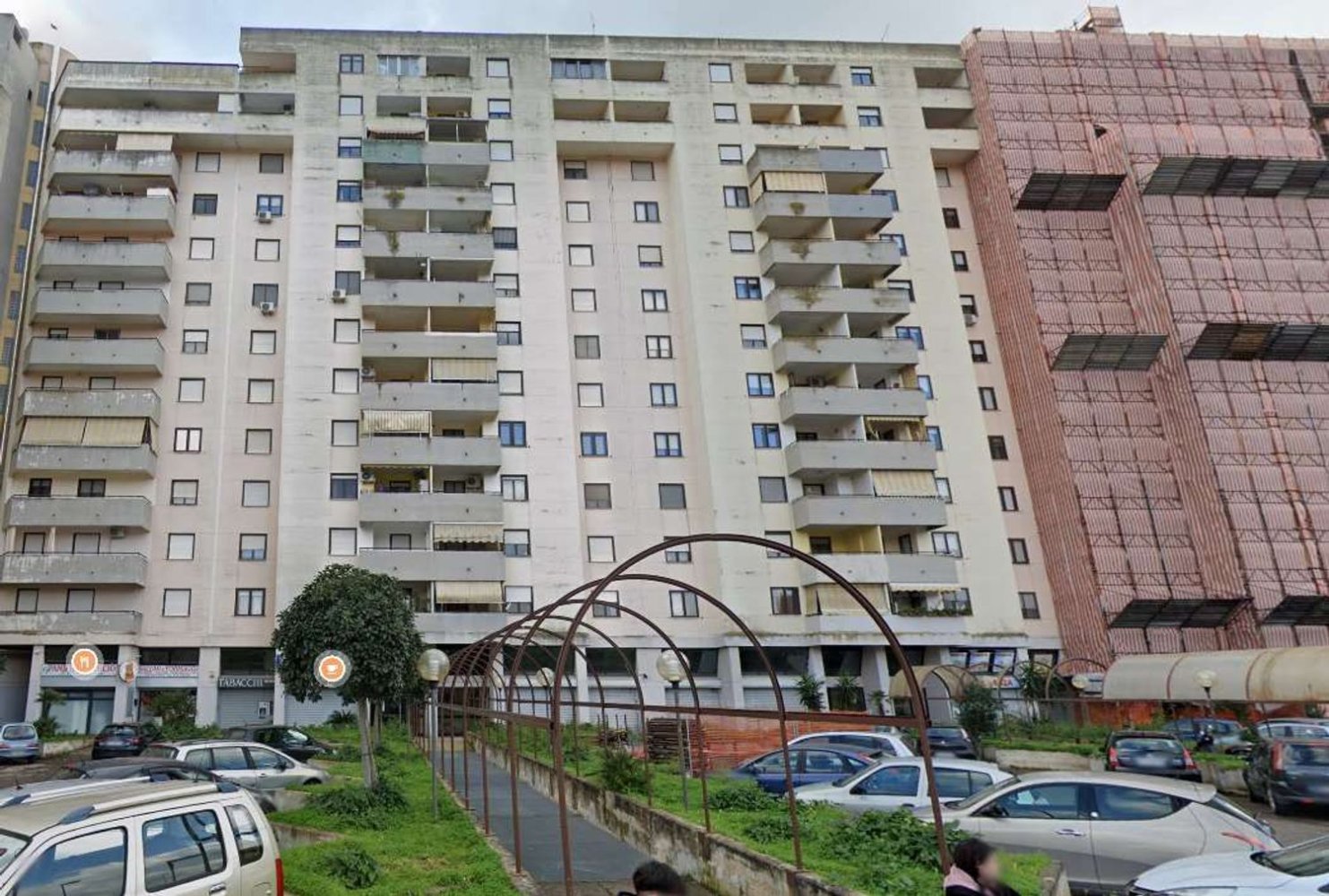 4-salle Appartement à Taranto, Italy No. 186558